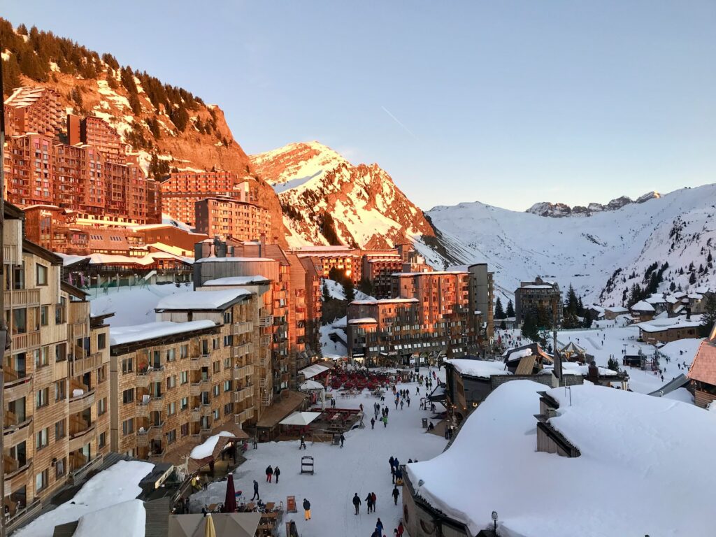 Avoriaz en fin de journée l'hiver