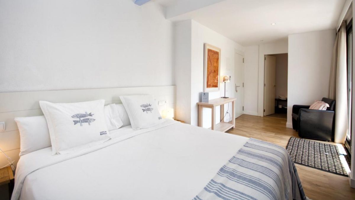 Une chambre doubble de Horta d'en Rahola - Adults Only