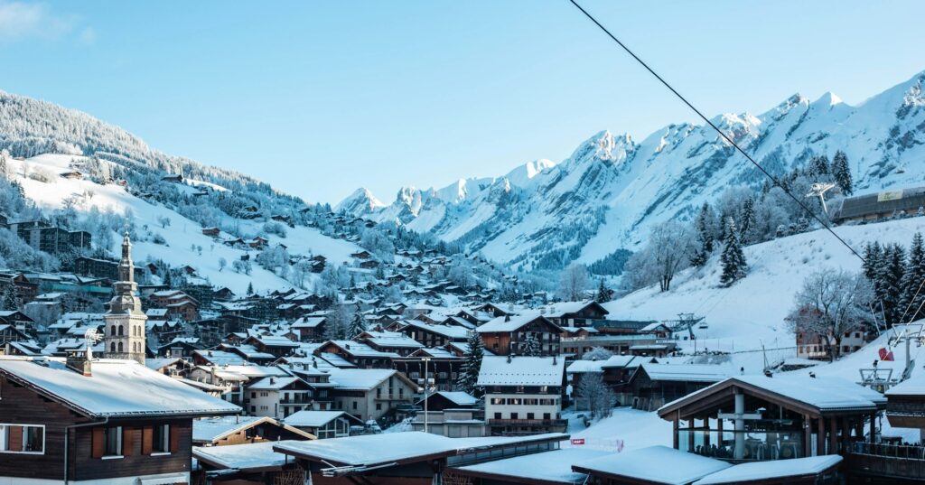 La station de La Clusaz dans les Alpes Françaises
