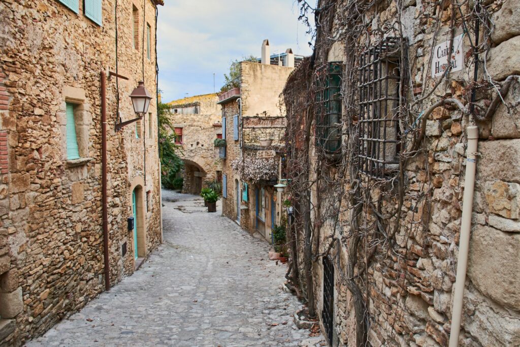 Une ruelle de Peratallada