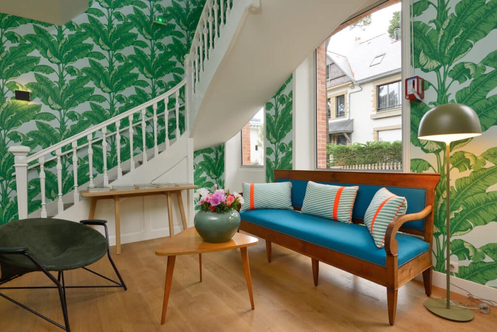 Ambiance britannique dans l'hôtel restaurant Saint Christophe à La Baule