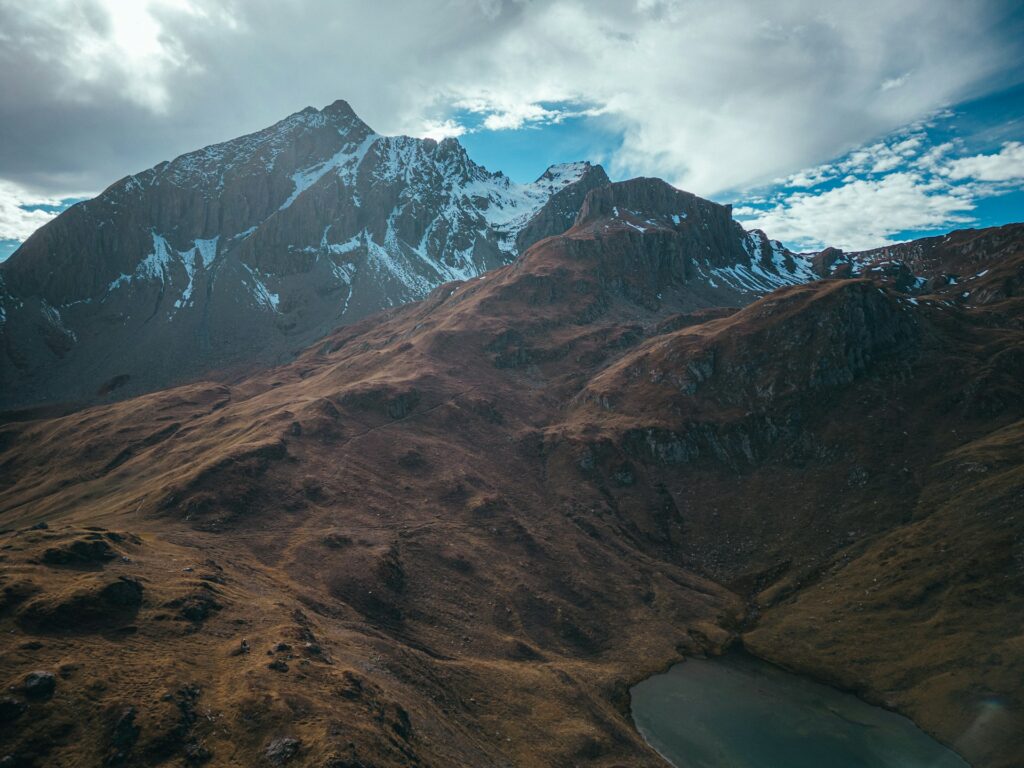 Les lacs de Forclaz (les Cinq Lacs) à Bourg-Saint-Maurice à la fin octobre.
