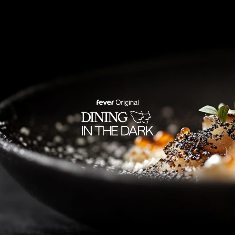 Expérience gastronomique "Dining in the Dark".