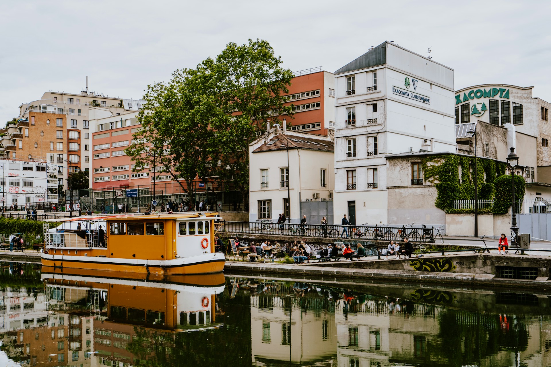 visiter-paris-en-3-jours-Canal Saint-Martin Détente au bord du Canal Saint-Martin