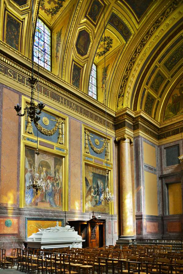 Intérieur de la Cathédrale Saint Pierre